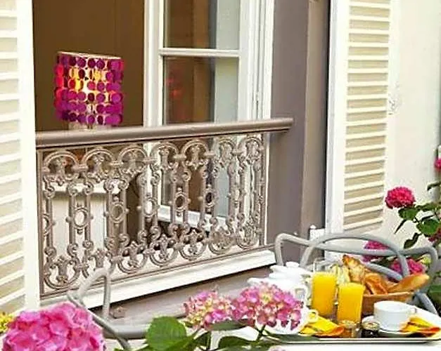Le Hameau De Passy Hotel Parijs
